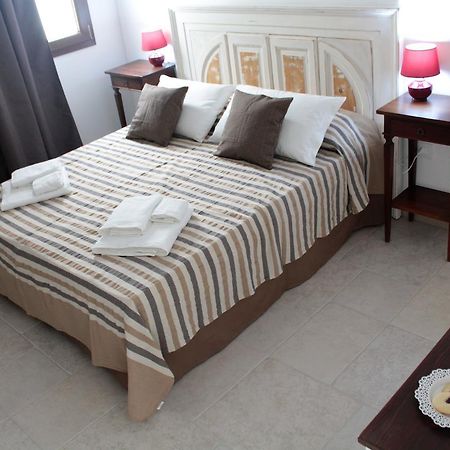 A Casa Ventotto Bed & Breakfast Mesagne Exterior foto