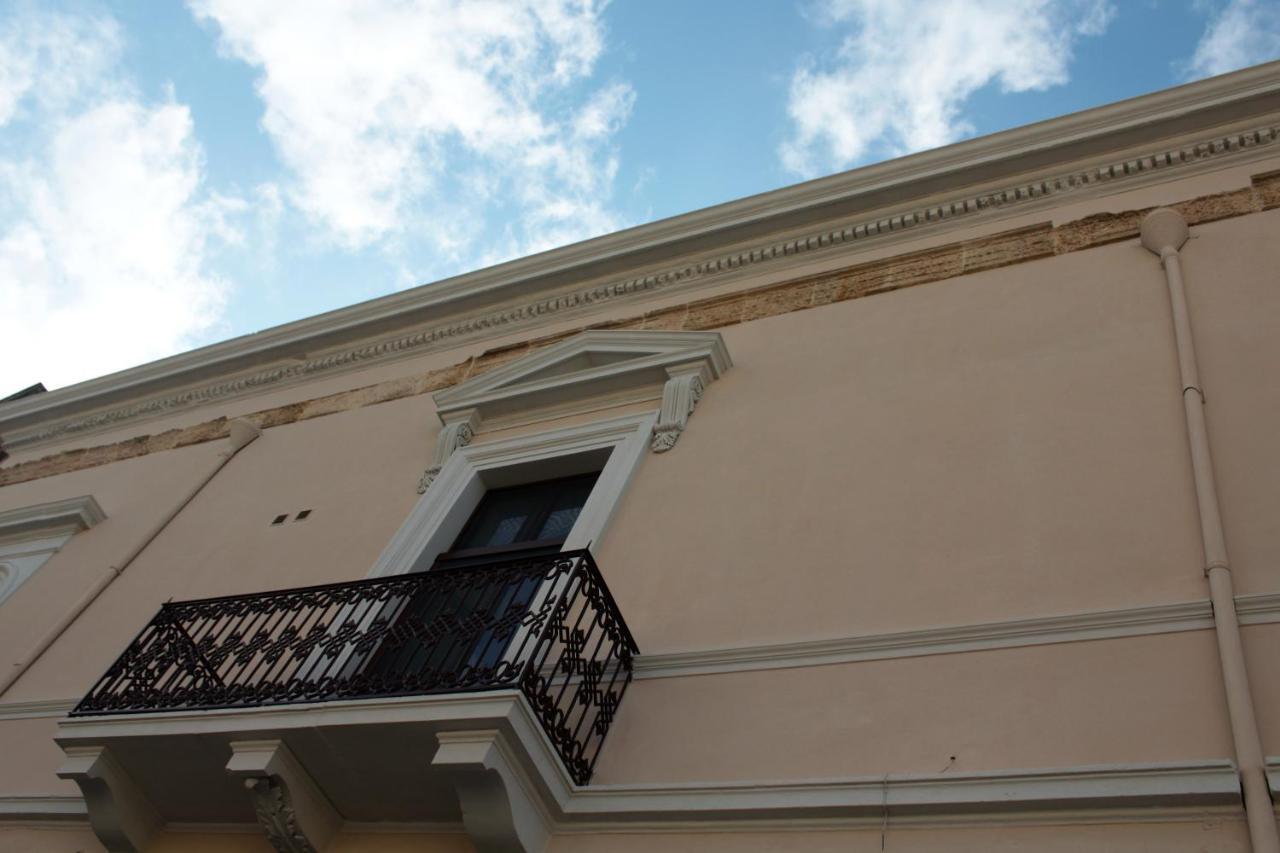 A Casa Ventotto Bed & Breakfast Mesagne Exterior foto